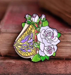 Brust mit Blumen - Emaille Pin | Codex Anatomicus Online