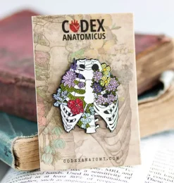 Brustkorb mit Blumen - Emaille Pin | Codex Anatomicus Sale