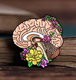 Gehirn mit Blumen II - Emaille Pin | Codex Anatomicus Sale