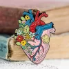 Herz mit Blumen - Emaille Pin | Codex Anatomicus Sale